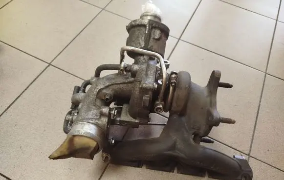 Audi A4 S4 B8 8K Turbo 06H145701L