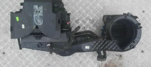 Interior heater climate box assembly