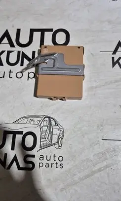 Toyota Prius (XW20) Gateway control module 8911147050 2324005290