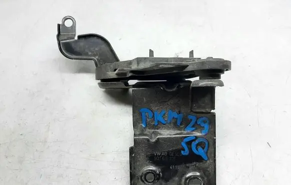 Audi A3 8Y ABS pump bracket 5Q1614235