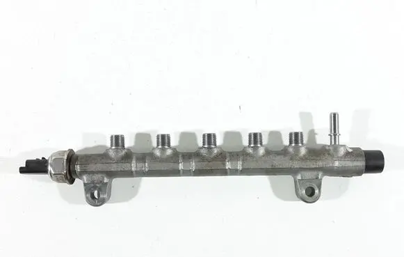 SsangYong Tivoli Fuel main line pipe A6730700095 28380166 28389850