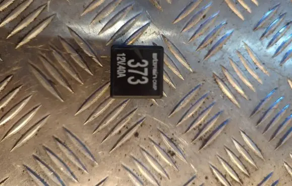 Audi A8 S8 D3 4E Other relay 8D0951253A
