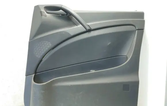Mercedes-Benz Vito Viano W639 Front door card panel trim A6397270171 6397270171