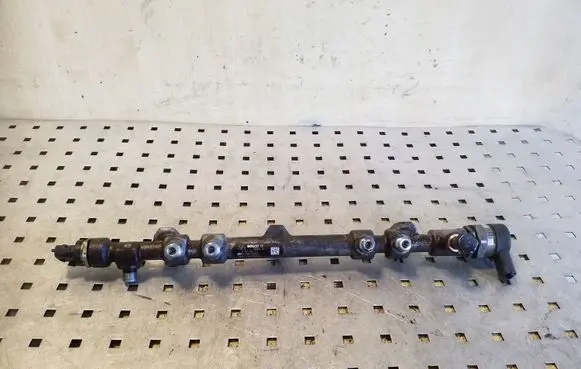 Hyundai ix35 Fuel main line pipe 314002F000 0445214211 0281006037