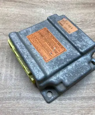 Mazda 323 F Airbag control unit/module B25E57K30B 3321454