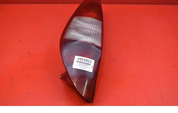 Ford Mondeo Mk III Rear/tail lights 1S71-13405-C