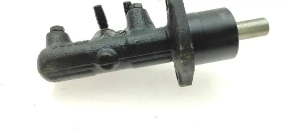 Smart ForTwo I Master brake cylinder