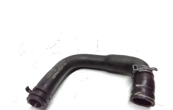 Audi A6 S6 C7 4G Engine coolant pipe/hose 04L121065AN