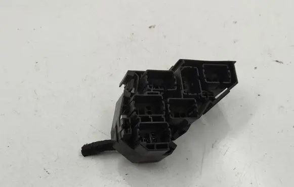 Subaru Legacy Fuse module