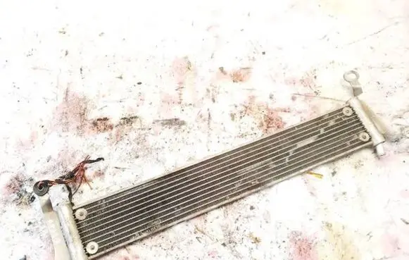 Audi Q7 4L A/C cooling radiator (condenser)