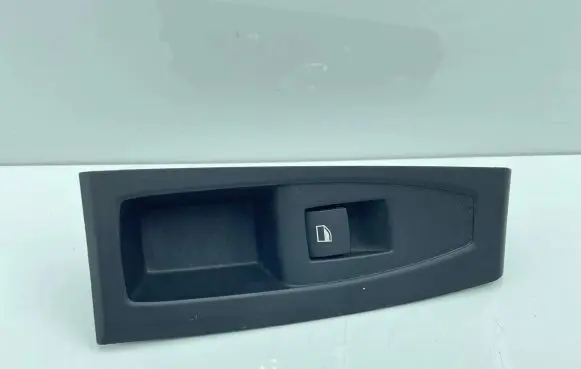BMW 2 F45 Electric window control switch 9208107 L1A01836
