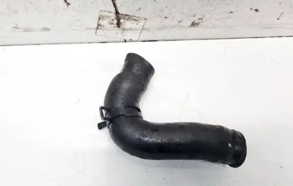 Hyundai Santa Fe Engine coolant pipe/hose