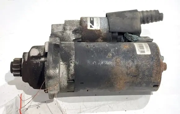 Volkswagen Golf V Starter motor 