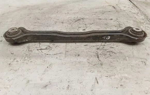 BMW X1 E84 Rear control arm 6763471