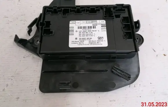 Mercedes-Benz S W221 Other control units/modules A2219007501 A2219011100 A2219024501