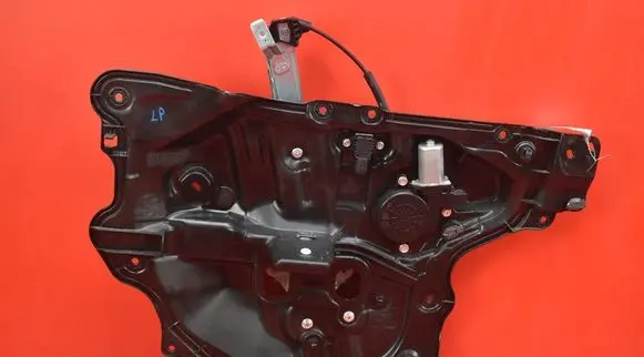 Mazda 6 Front door window regulator with motor GHP95997X