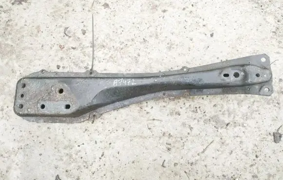 Toyota Avensis T250 Front subframe