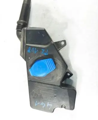 Audi A6 C7 Windshield washer fluid reservoir/tank 4G1955462A