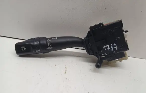 Toyota Avensis T250 Indicator stalk 173650
