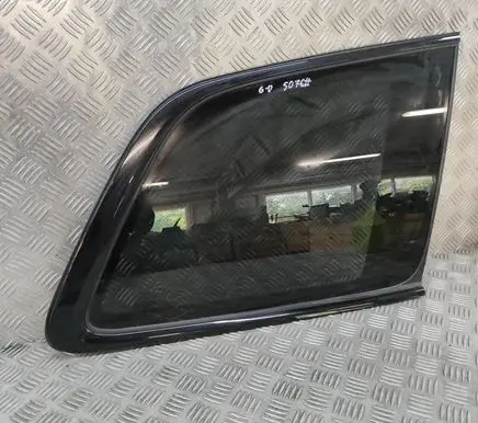 Volvo XC90 Rear side window 32244140