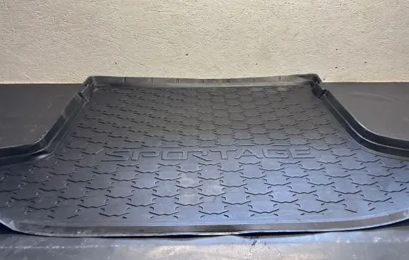 KIA Sportage Rubber trunk/boot mat liner F1122ADE00 5SEATEB