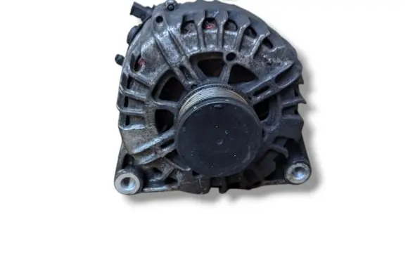 Citroen C3 Picasso Generator/alternator TG15C135 9664779680