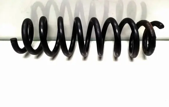 BMW 1 E81 E87 Rear coil spring