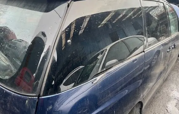 Toyota Previa (XR30, XR40) II Rear side window 