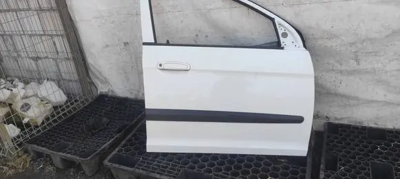 KIA Picanto Front door 