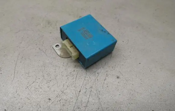 Mitsubishi Pajero Antenna control unit MB921337 1650002140