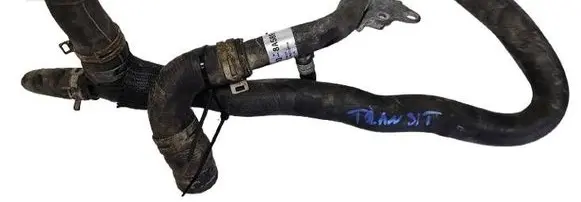 Engine coolant pipe/hose