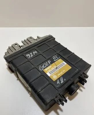 Volkswagen Golf III Engine control unit/module 1H0907311 0261200701