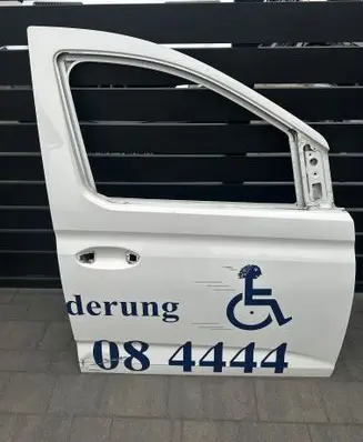 Volkswagen Caddy Front door