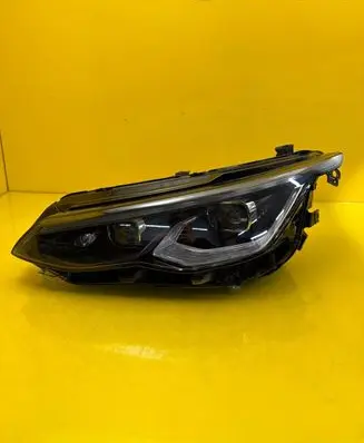 Volkswagen Golf VIII Headlight/headlamp 5H1941059P