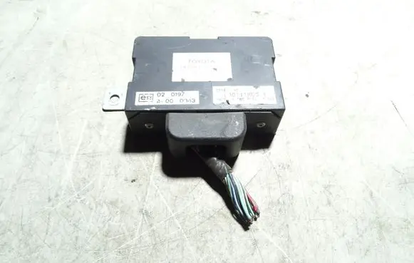 Toyota Previa (XR30, XR40) II Alarm control unit/module 2370002260