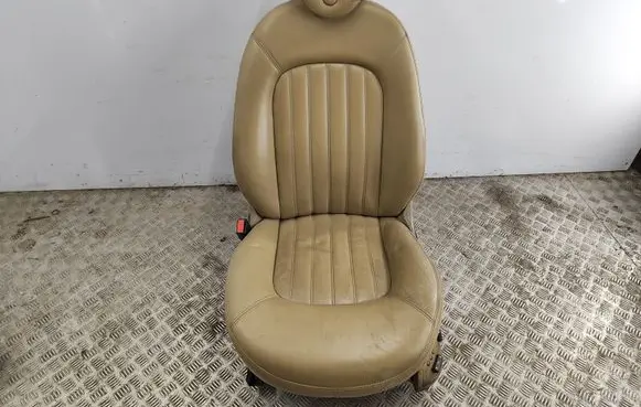 Lancia Thesis Front driver seat 