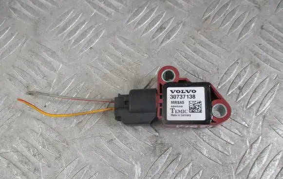 Volvo V50 Airbag deployment crash/impact sensor 30737138