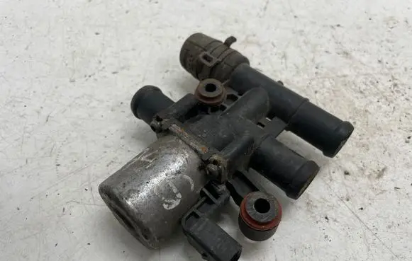 Skoda Octavia Mk3 (5E) Electric auxiliary coolant/water pump 8E0820036