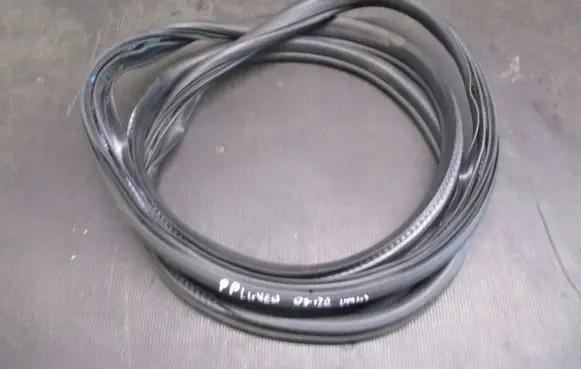 Fiat Linea Front door rubber seal 