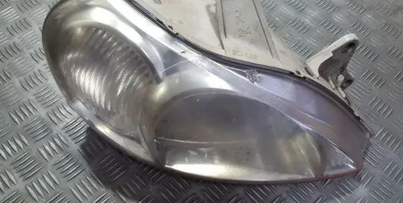 KIA Rio Headlight/headlamp OK30A51020R OK30A-51020R