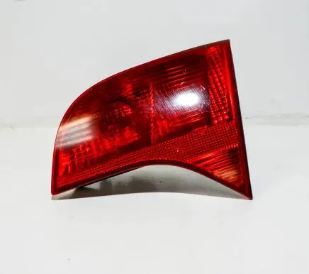 Audi A4 S4 B7 8E 8H Tailgate rear/tail lights 8E9945094