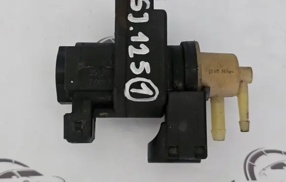 Hyundai i40 Turbo solenoid valve 2A900