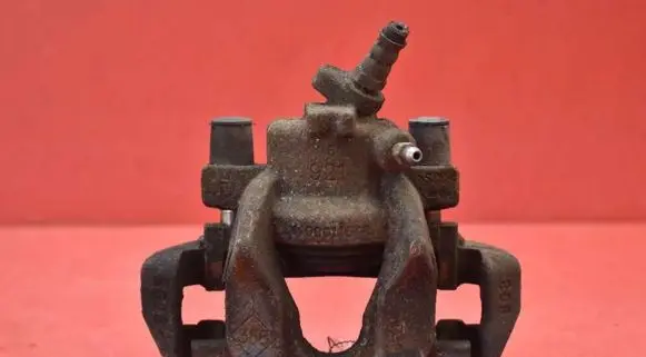 Dacia Sandero Front brake caliper
