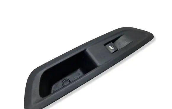 Citroen C4 III e-C4 Electric window control switch 9831081480