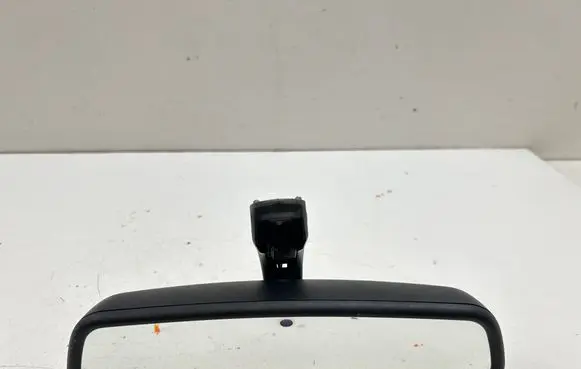 Rear view mirror (interior)