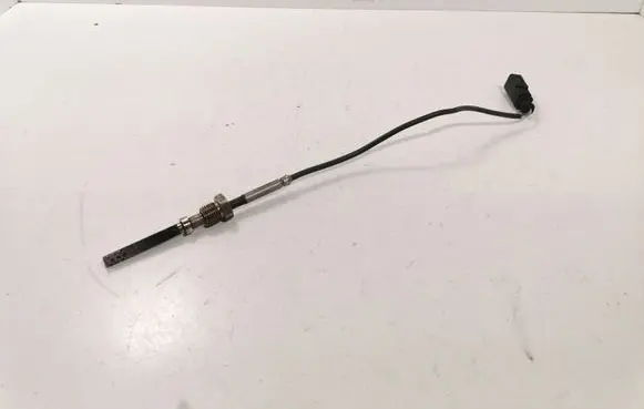 Audi A4 S4 B8 8K Exhaust gas temperature sensor 03L906088D