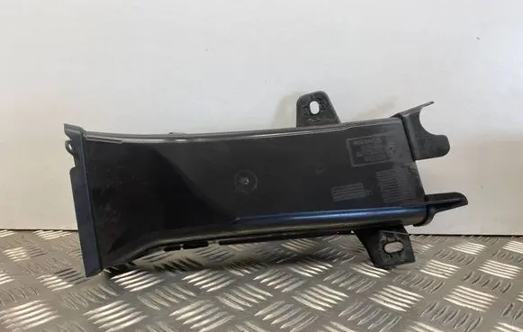 BMW 6 F12 F13 Air intake duct part 8050399