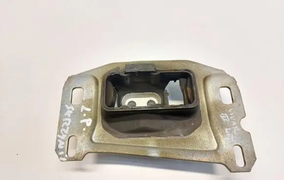 Opel Vivaro Engine mount vacuum valve 9673768580JLK01