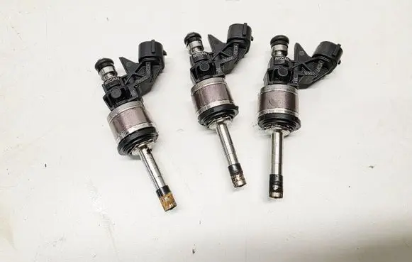 Nissan Qashqai J12 Fuel injectors set 166006RC0A