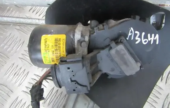 Mini One - Cooper R50 - 53 Wiper motor 8377427 53555304